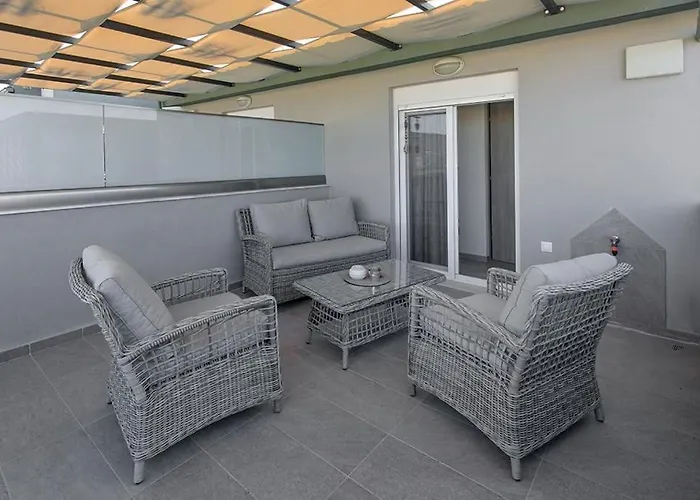 Vilă Glaros Premium Deluxe House *