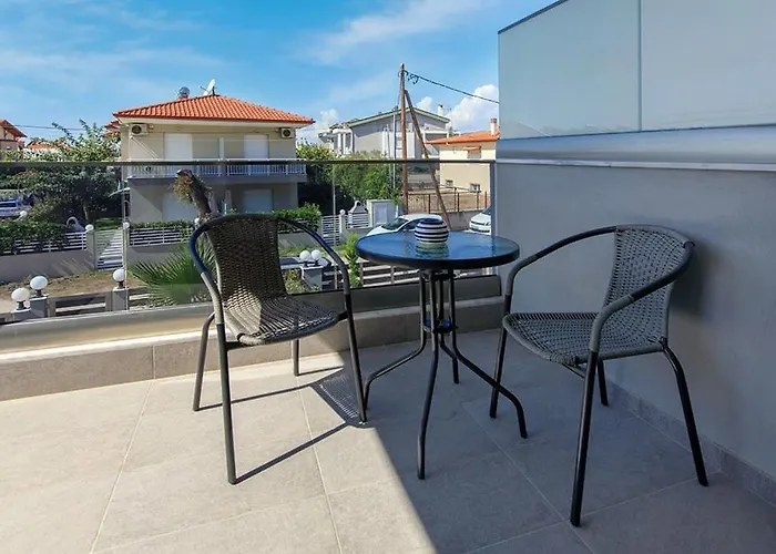Glaros Premium Deluxe House * 니키티